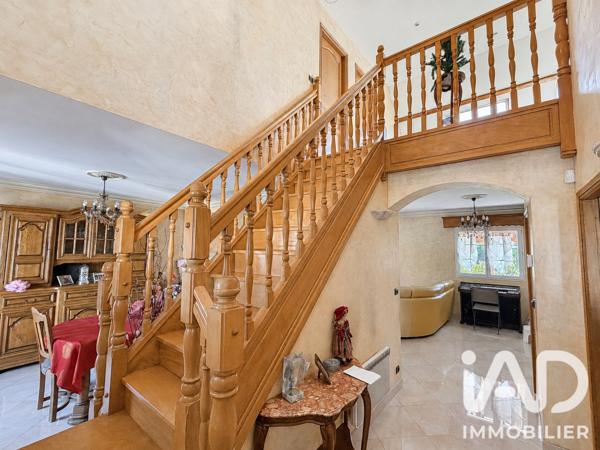 Maison à vendre 7 pièces 188 m² Pontault-Combault