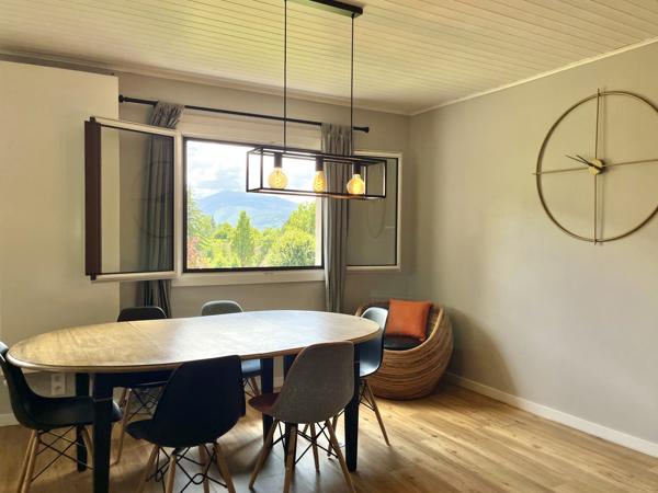 HAUTEUR ANNECY-LE-VIEUX - T5 de 115 m2 RÉNOVÉ - CAVE - 2 PARKI
