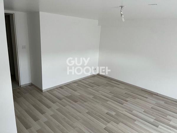 Appartement d'environ 60 m2 au sol en duplex disposant d'une chambre en centre ville de veneux les sablons.