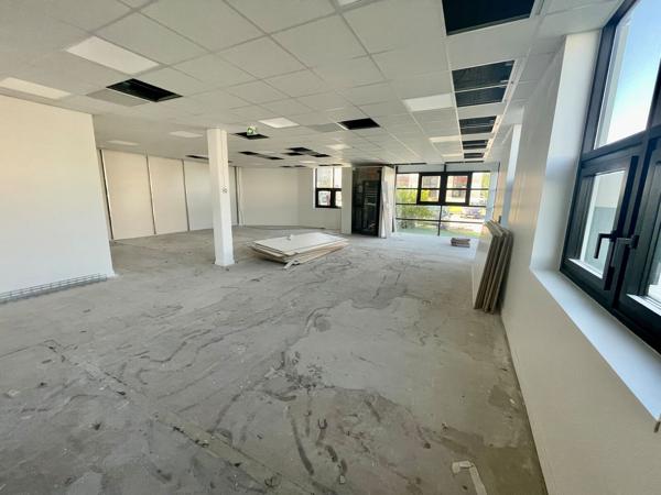 Bureaux à louer à LE PETIT QUEVILLY 76140