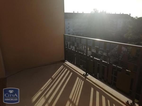 Appartement à louer 3 pièces 58.6m²