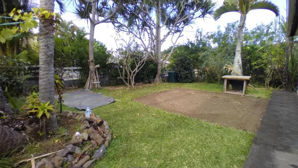 Maison F6 de 220 m² habitables avec 1 studio et 1 bungalow sur 1250 m² pour activité de location saisonnière