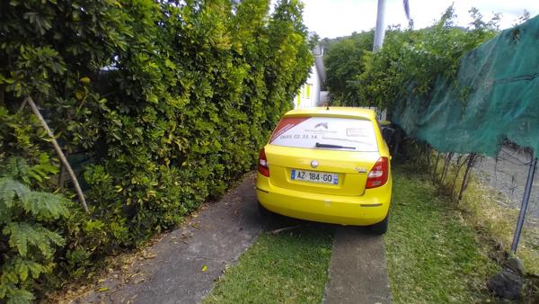 Maison F6 de 220 m² habitables avec 1 studio et 1 bungalow sur 1250 m² pour activité de location saisonnière