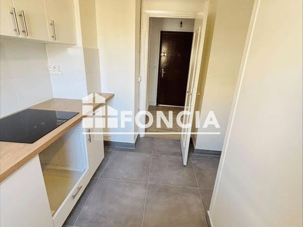 Location Studio 31.84 m² - 54 RUE PERRONET Neuilly 92200