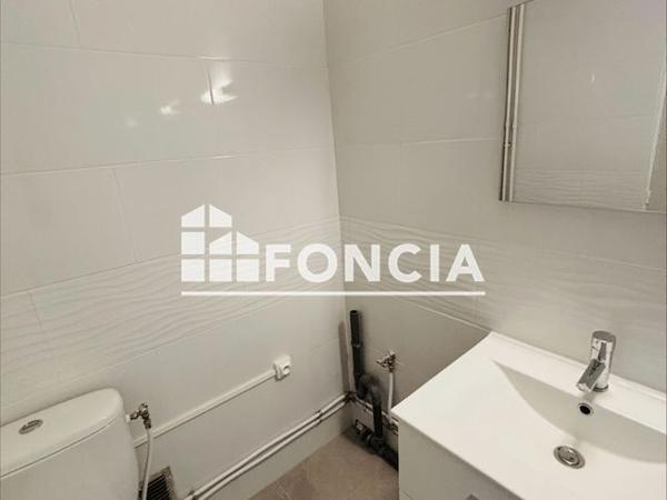 Location Studio 31.84 m² - 54 RUE PERRONET Neuilly 92200