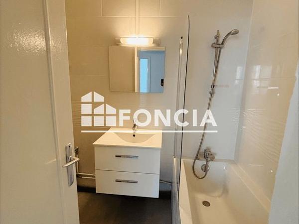 Location Studio 31.84 m² - 54 RUE PERRONET Neuilly 92200