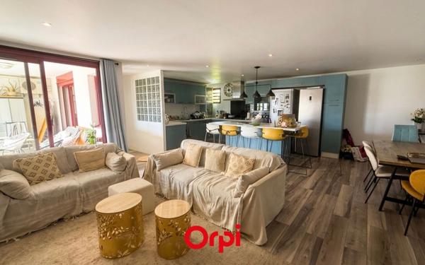 Appartement à vendre    4 pièces •  Saint-Denis