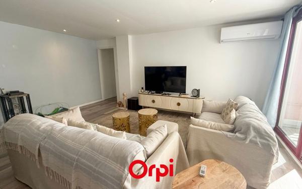 Appartement à vendre    4 pièces •  Saint-Denis