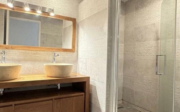 Appartement à vendre    4 pièces •  Saint-Denis