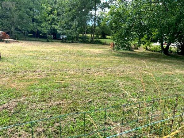 Terrain à Batir à vendre à Saint-Jean-de-Niost dans l'Ain (01800), ref : 01067-951