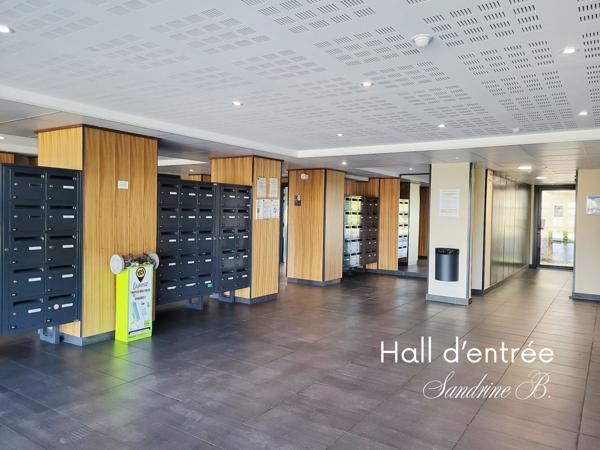 Studio avec parking privé