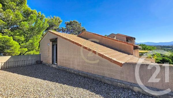 Appartement à vendre  4 pièces - 67,65 m 2   PATRIMONIO  - 202
