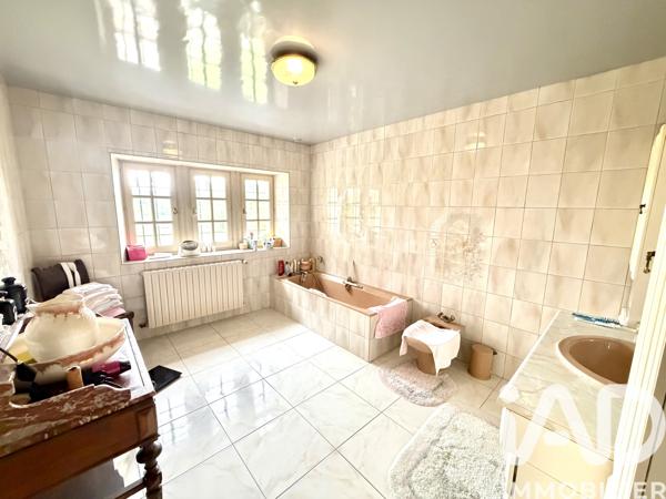 Maison à vendre 11 pièces 310 m² Saint-Pois