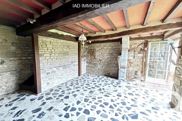 Maison à vendre 11 pièces 310 m² Saint-Pois