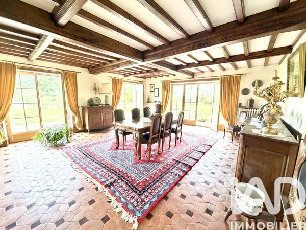 Maison à vendre 11 pièces 310 m² Saint-Pois