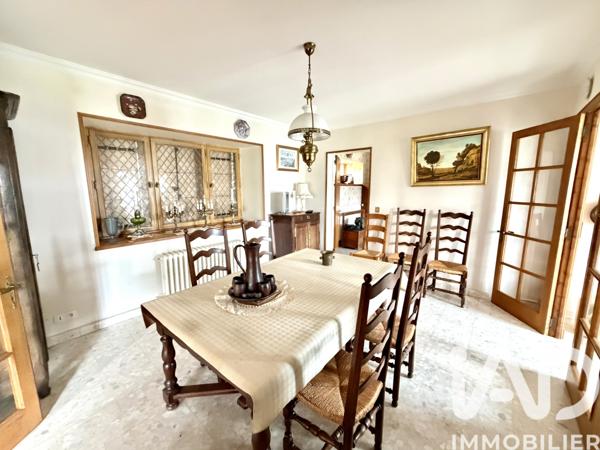 Maison à vendre 11 pièces 310 m² Saint-Pois