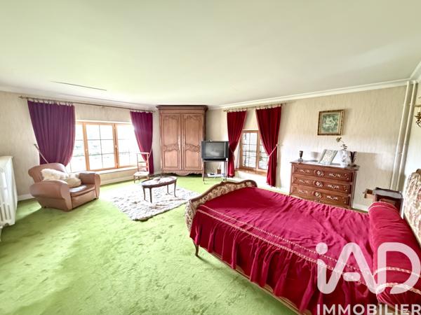 Maison à vendre 11 pièces 310 m² Saint-Pois