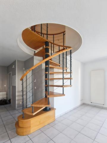 Duplex d'exception – 140 m² habitables (172 m² au sol) – Terrasse, garage, parking – Secteur Mongré