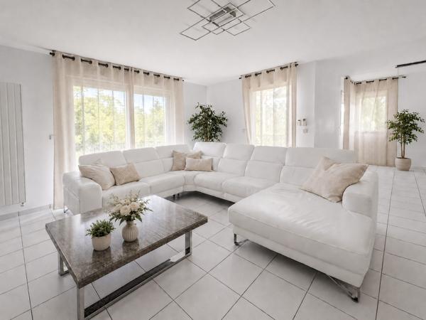 Duplex d'exception – 140 m² habitables (172 m² au sol) – Terrasse, garage, parking – Secteur Mongré