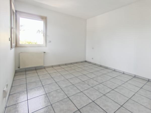 Duplex d'exception – 140 m² habitables (172 m² au sol) – Terrasse, garage, parking – Secteur Mongré