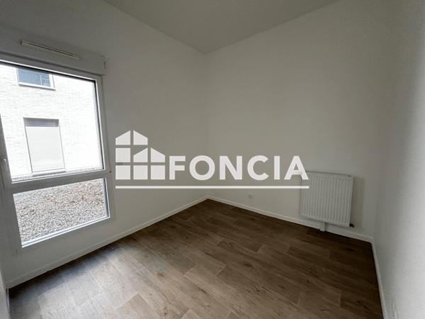 Location Appartement 4 pièces 82.77 m² - 9 ROUTE DE NEUFCHATEL Rouen 76000