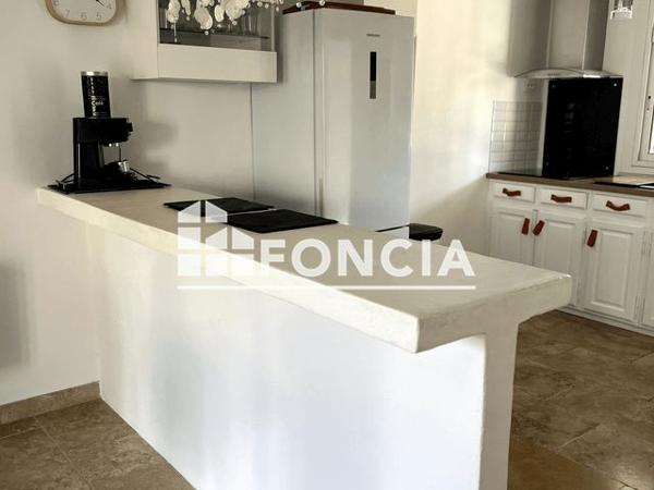 À vendre Maison 5 pièces 105 m² - Saint-martin-de-crau 13310