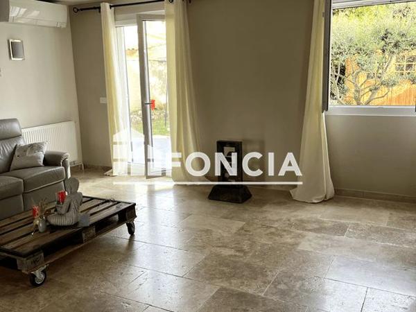 À vendre Maison 5 pièces 105 m² - Saint-martin-de-crau 13310