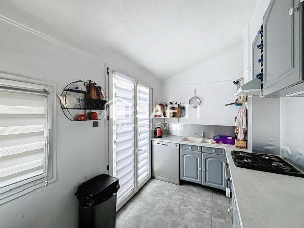 Maison 100 m2 avec 413 m2 de terrain, garage