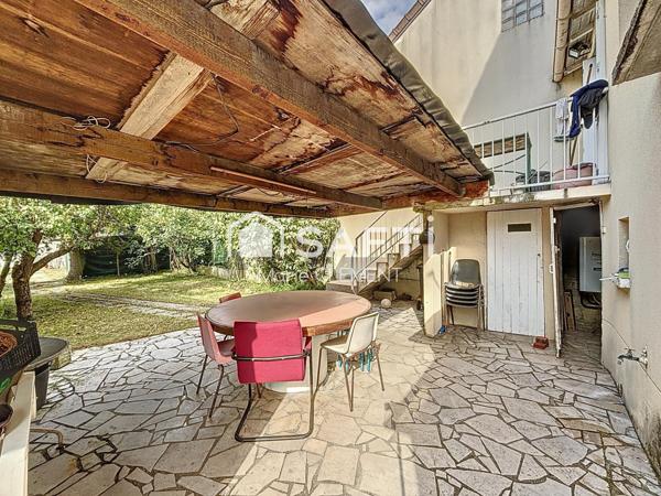 Maison 100 m2 avec 413 m2 de terrain, garage