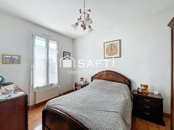 Maison 100 m2 avec 413 m2 de terrain, garage