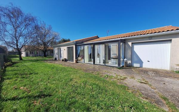 Maison à vendre    7 pièces •  Médis