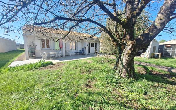 Maison à vendre    7 pièces •  Médis