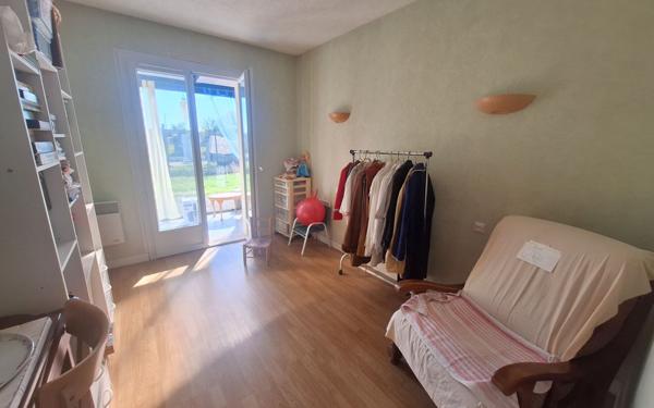 Maison à vendre    7 pièces •  Médis