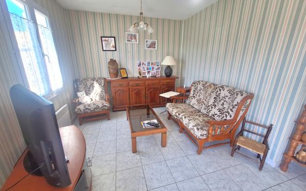 Maison à vendre    7 pièces •  Médis