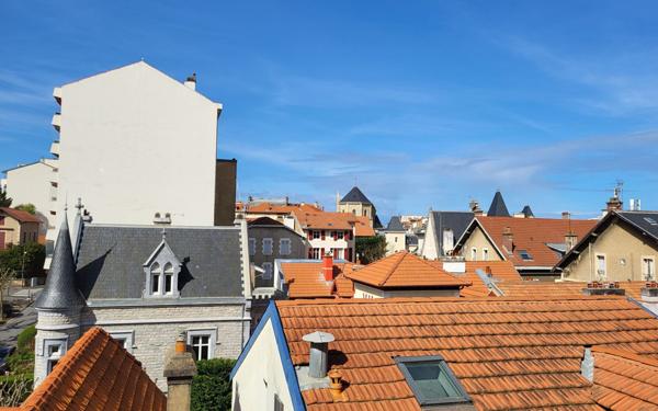 Appartement à vendre    2 pièces • 45 m2 Biarritz