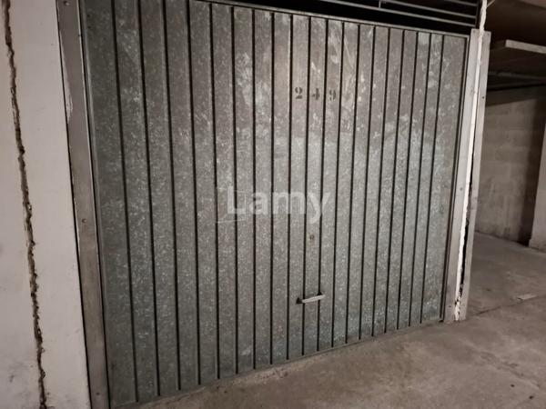 Annexes stationnement