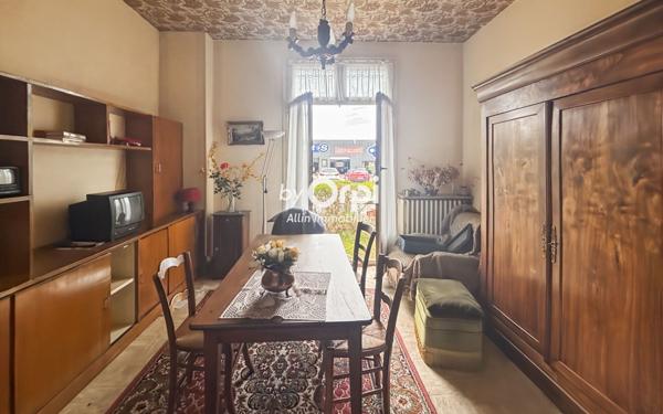 Maison à vendre    2 pièces •  Montluçon