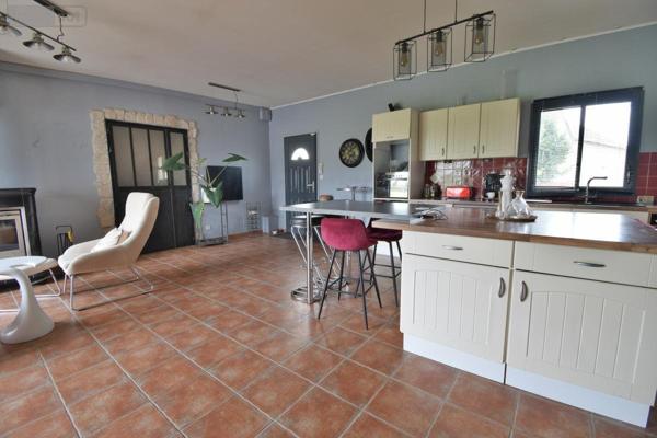 Maison à vendre à Saint-Martin-du-Fouilloux dans le Maine-et-Loire (49170), ref : 49019-3501