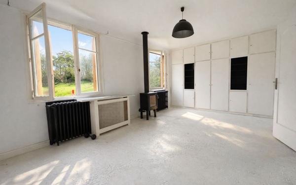 Maison à vendre    6 pièces •  Chennevières-sur-Marne