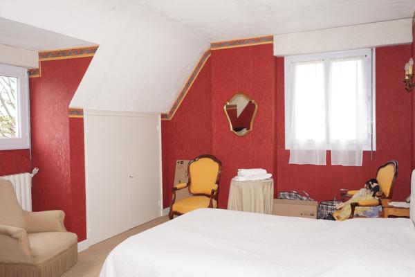 MAISON TRADITIONNELLE 6 CHAMBRES