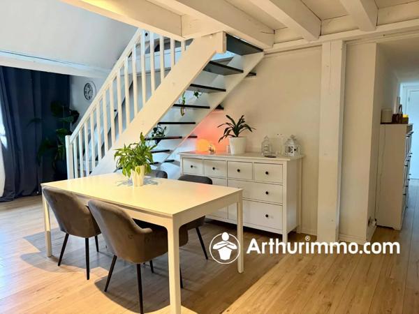 Location                                                      Appartement
                        
                     7 pièces                      112 m2                     à Belfort