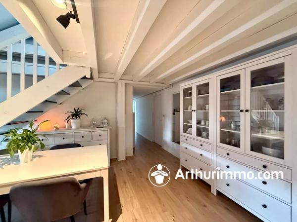 Location                                                      Appartement
                        
                     7 pièces                      112 m2                     à Belfort