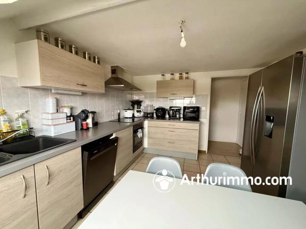 Location                                                      Appartement
                        
                     7 pièces                      112 m2                     à Belfort
