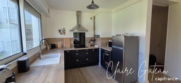 Appartement À vendre à Chambéry(73) — 3 pièces - 84 m² avec piscine, tennis, garage et cave