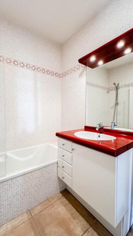 Cannes (06400) Exclusivité - Cannes - Aperçu mer - Villa sur le toit 5P 125m2 - Terrasse de 150m2 - Piscine - 2 garages -