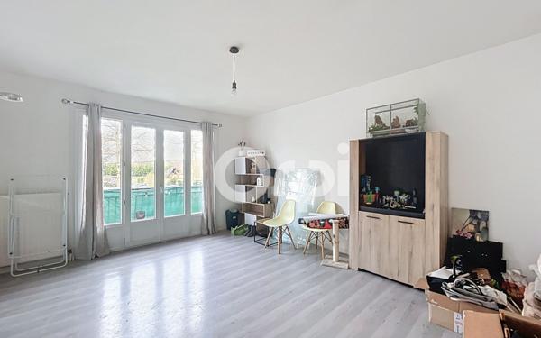 Maison à louer    3 pièces • 79 m2 Brive-la-Gaillarde