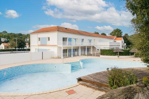 À vendre : Appartement neuf de 46 m² dans une résidence sécurisée avec piscine