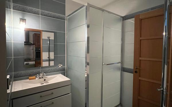 Appartement à vendre    2 pièces • 53 m2 Levallois-Perret