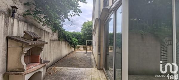 Maison à vendre 12 pièces 300 m² Saint-Maur-des-Fossés