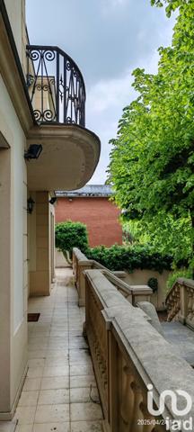 Maison à vendre 12 pièces 300 m² Saint-Maur-des-Fossés